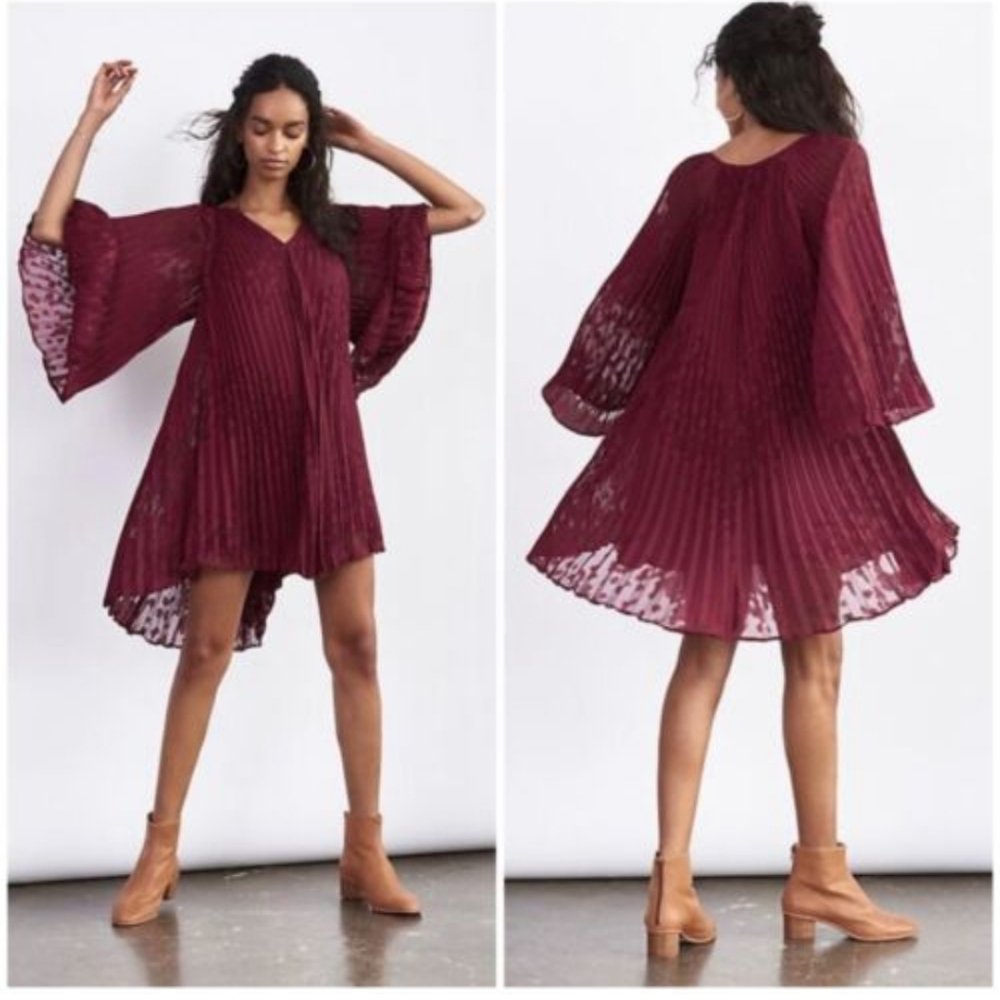Anthropologie Red Toulon Accordion with Bell Sleeves and V-Neck